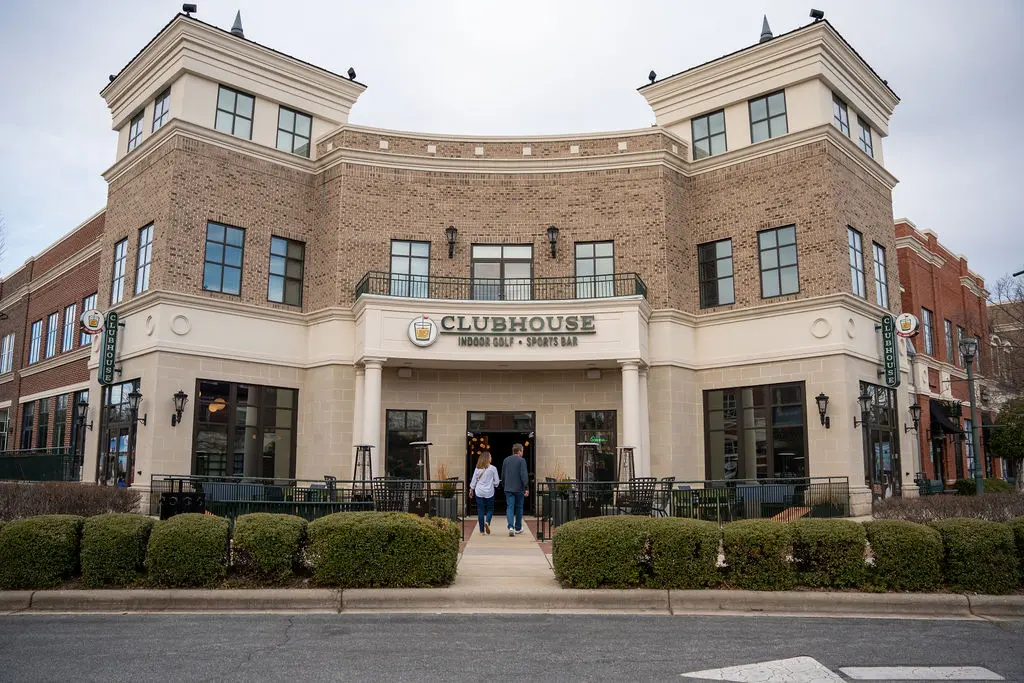 Homepage | The Clubhouse Golf Simulator Bar - Greensboro, NC